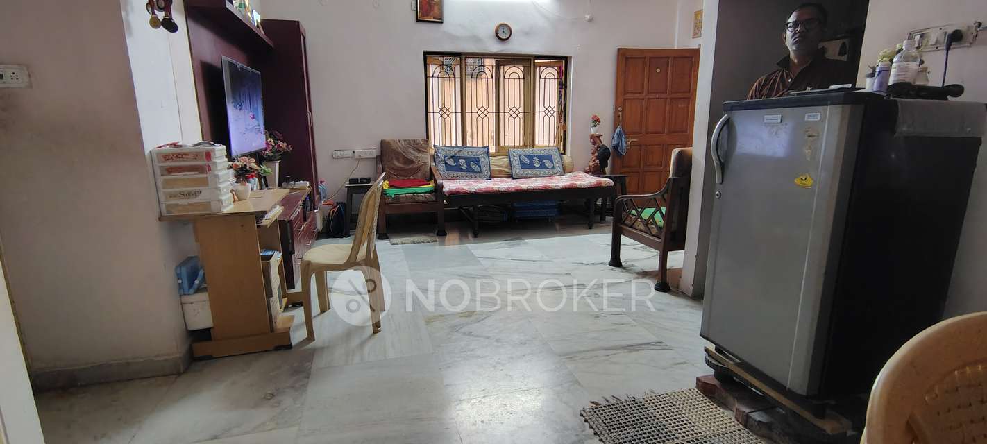 2 BHK Flat In Sai Sanjana Apartment For Sale  In Bowenpally