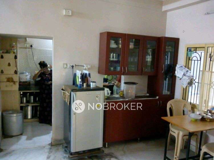 2 BHK Flat In Sai Sanjana Apartment For Sale  In Bowenpally