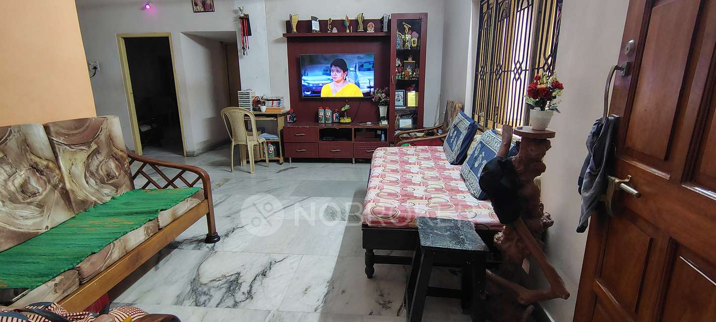 2 BHK Flat In Sai Sanjana Apartment For Sale  In Bowenpally