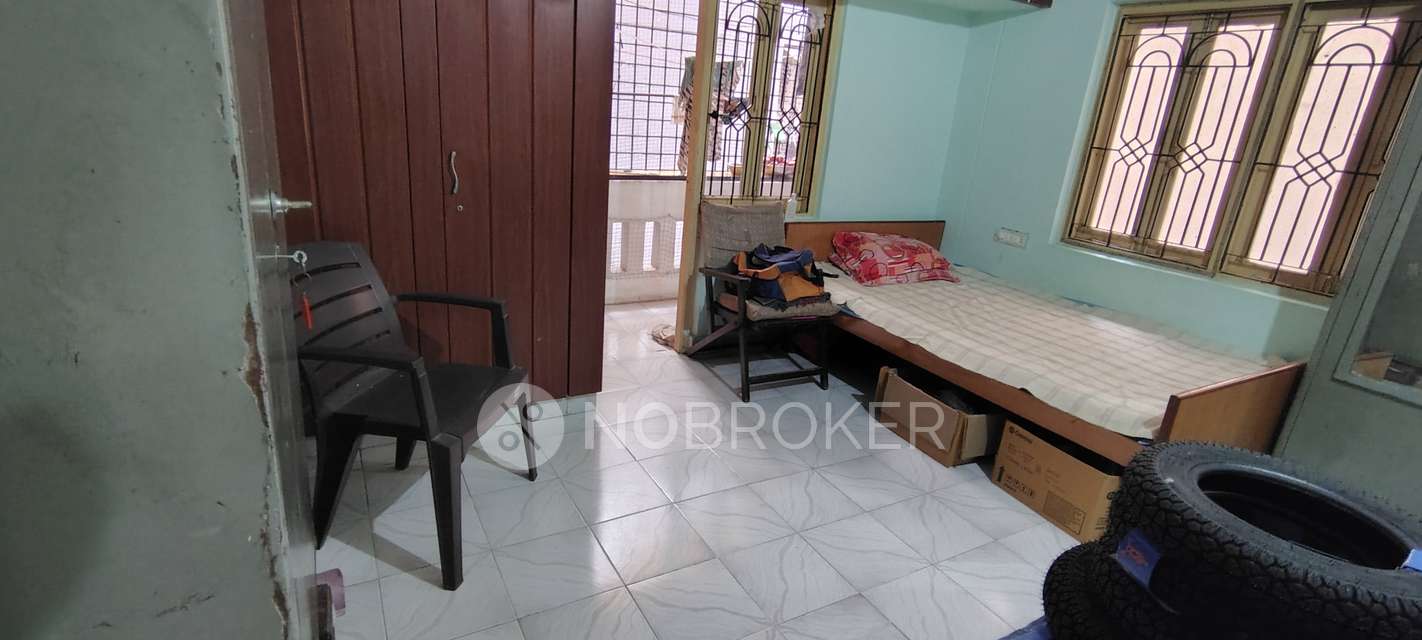 2 BHK Flat In Sai Sanjana Apartment For Sale  In Bowenpally