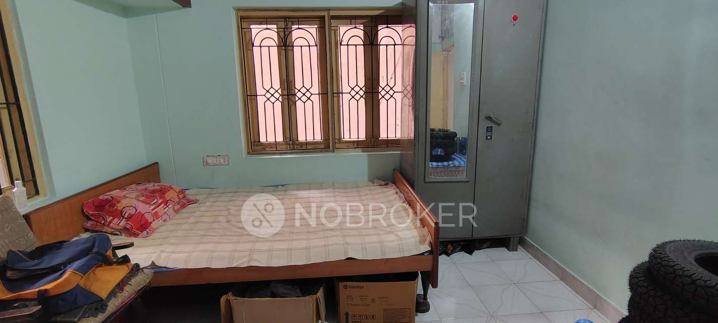 2 BHK Flat In Sai Sanjana Apartment For Sale  In Bowenpally