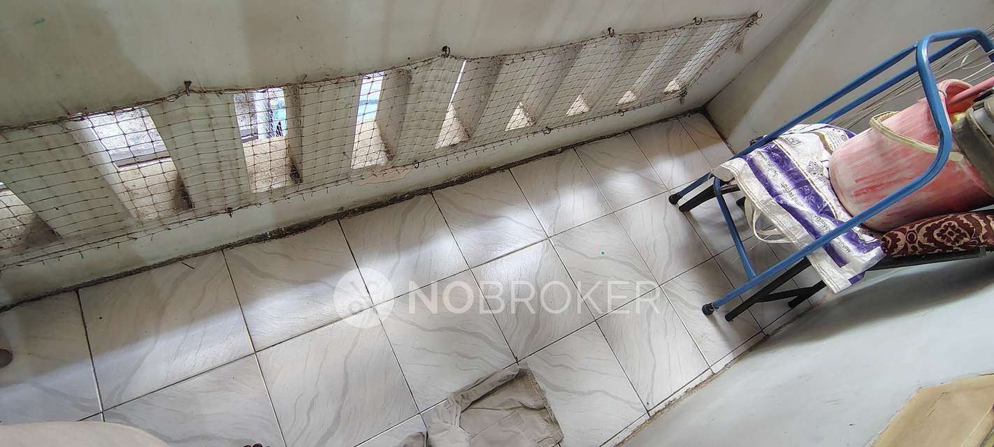 2 BHK Flat In Sai Sanjana Apartment For Sale  In Bowenpally