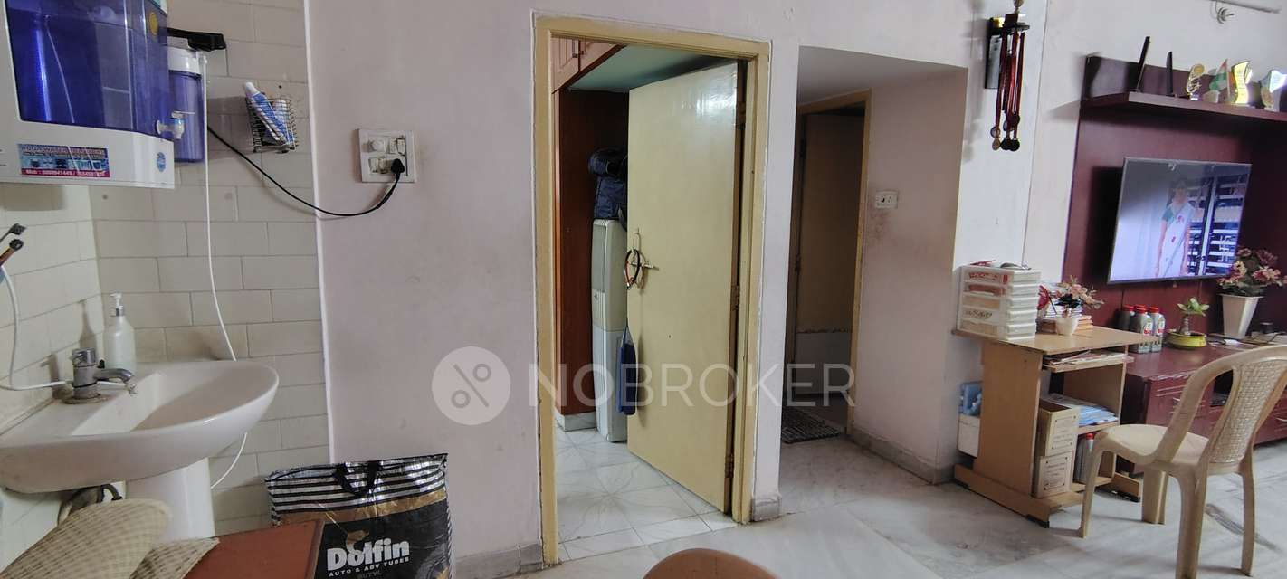 2 BHK Flat In Sai Sanjana Apartment For Sale  In Bowenpally