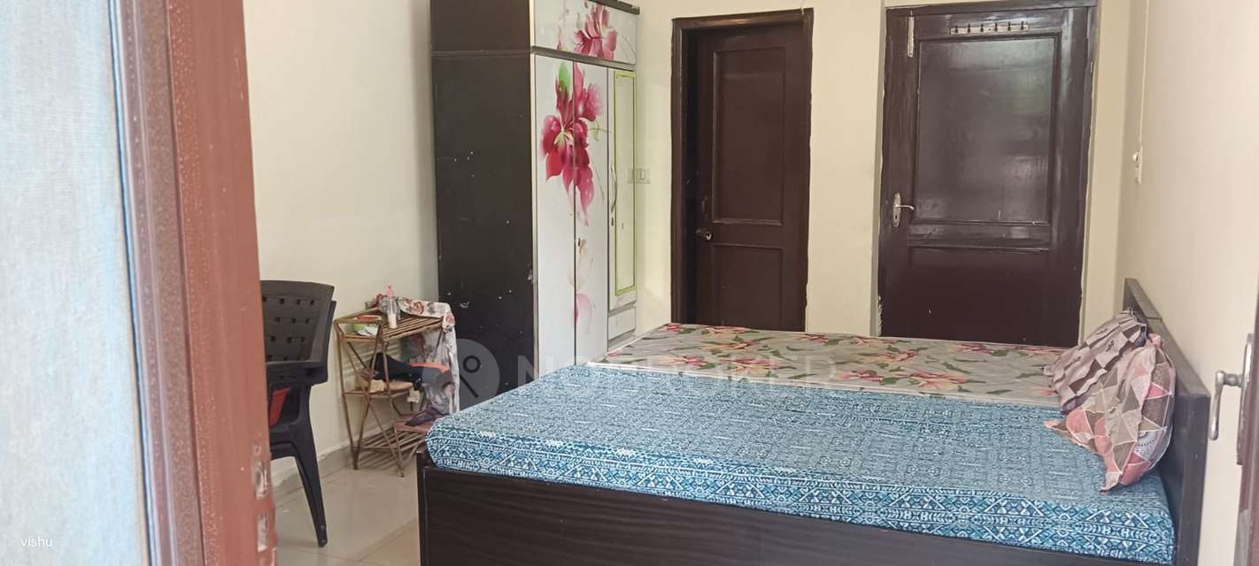 PG for Girls in Sector 71 Noida