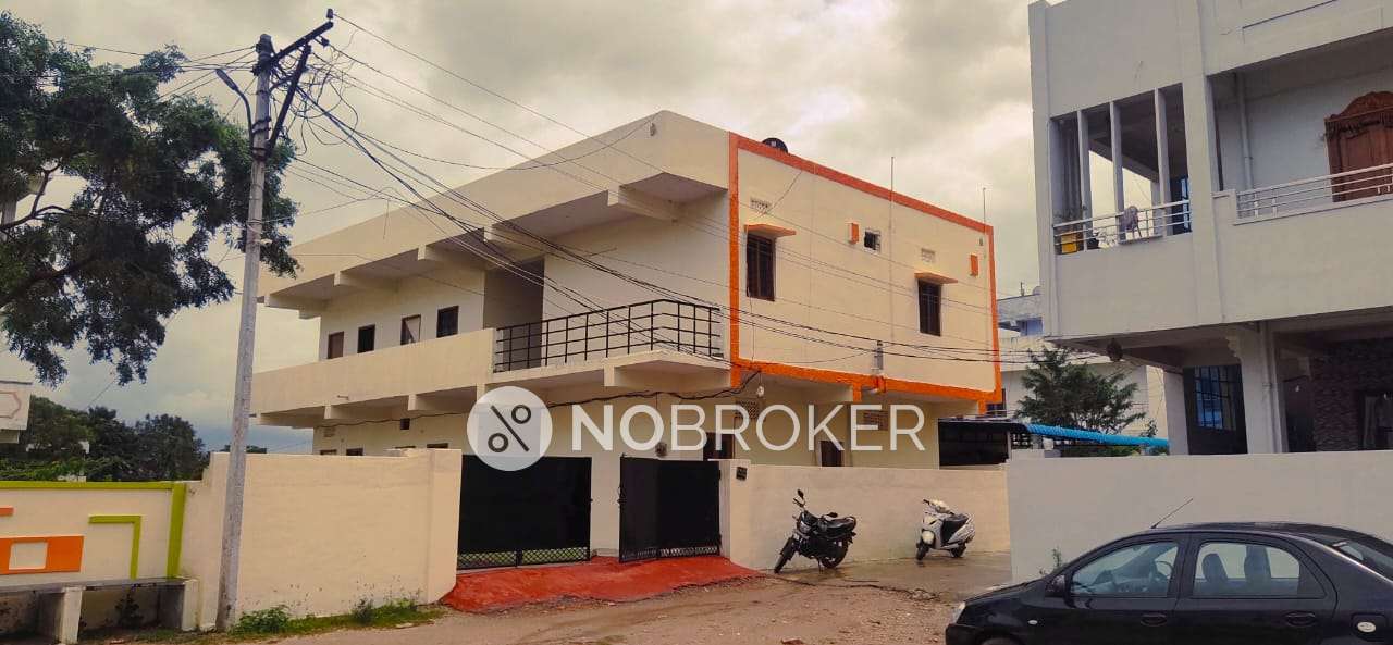 4+ BHK Flat For Sale  In Moinabad