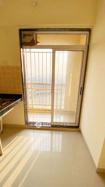 2 BHK Flat In Regal Square For Sale  In Thane West