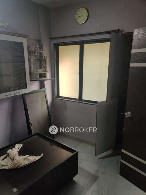 1 BHK Flat In Bheem Chsl, Nl Complex for Rent  In Dahisar East