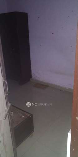1 RK Flat for Rent  In Sector 44