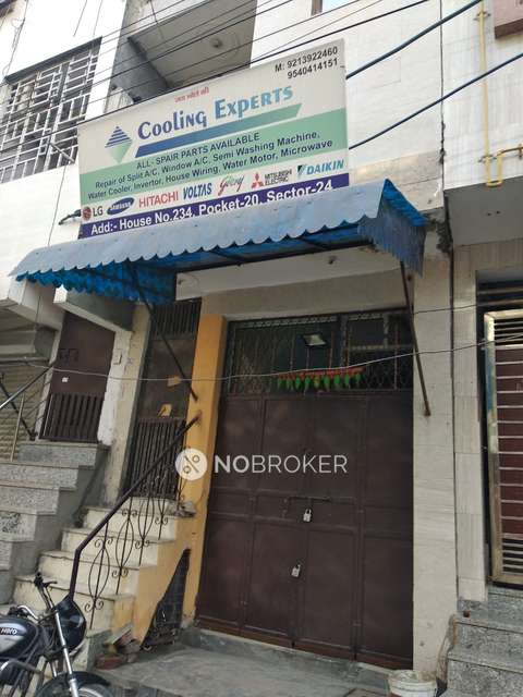 1 BHK Flat In Standalone Building  For Sale  In Rohini