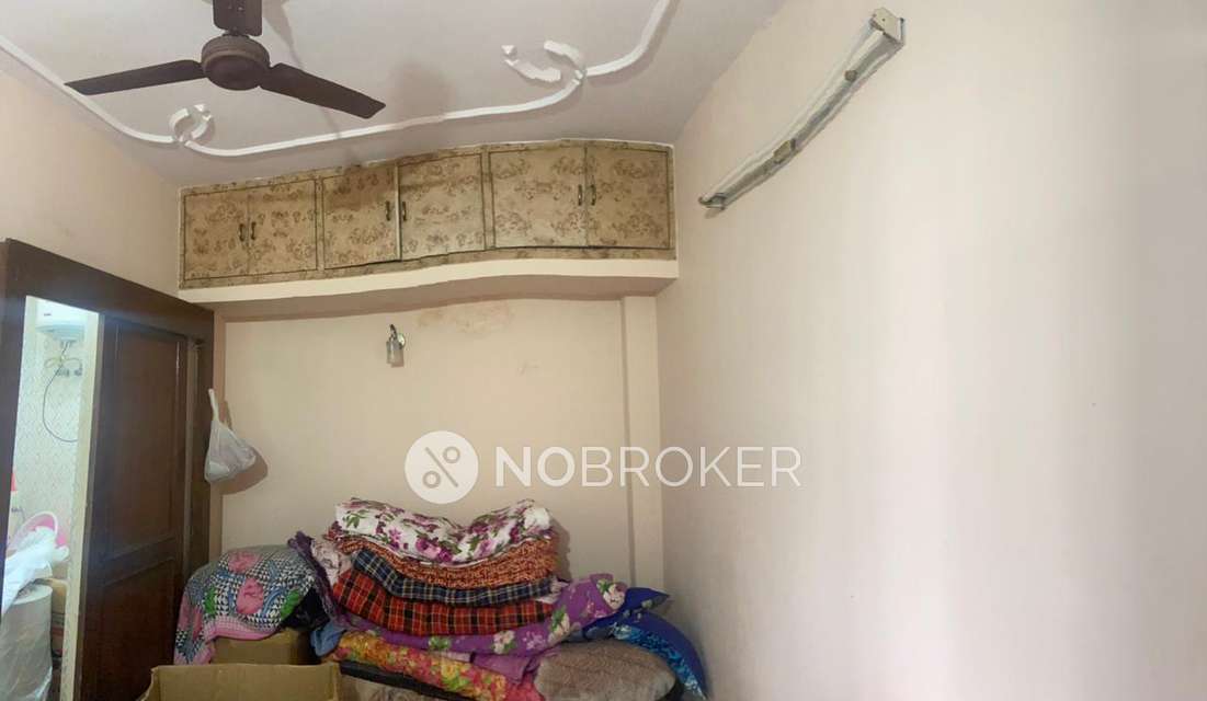 2 BHK Flat for Rent  In Lajpat Nagar