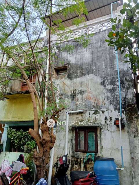 4 BHK Flat For Sale  In  Kodambakkam