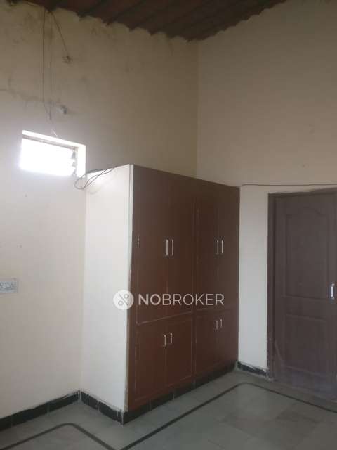 1 RK Flat for Rent  In New Nallakunta