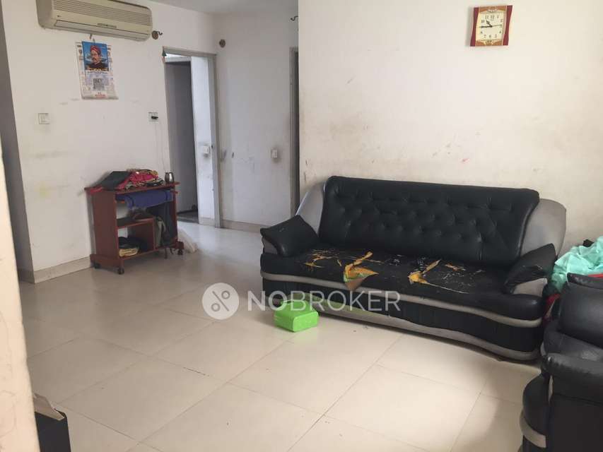 2 BHK Flat In Vspl Divine For Sale  In Yeshwanthpur