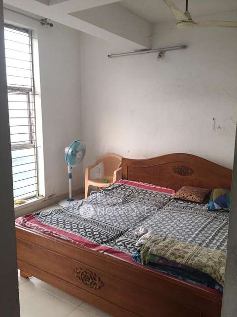 2 BHK Flat In Vspl Divine For Sale  In Yeshwanthpur