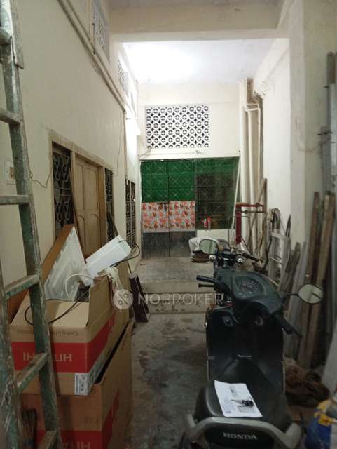 Godown/Warehouse in Periamet, Chennai for Rent 