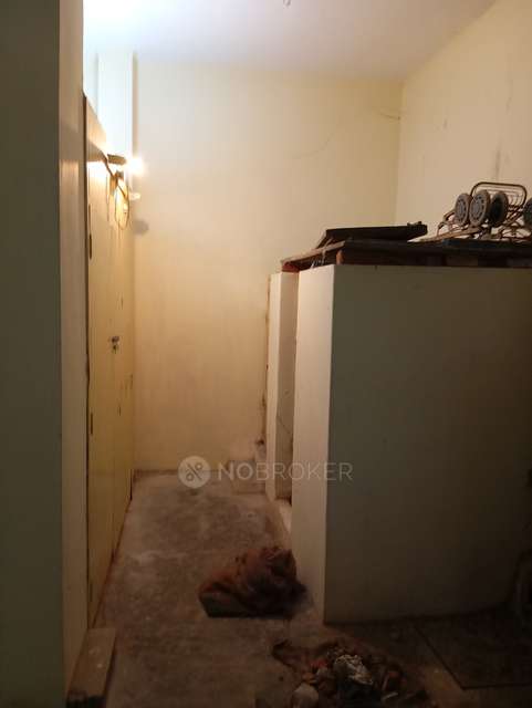 Godown/Warehouse in Periamet, Chennai for Rent 