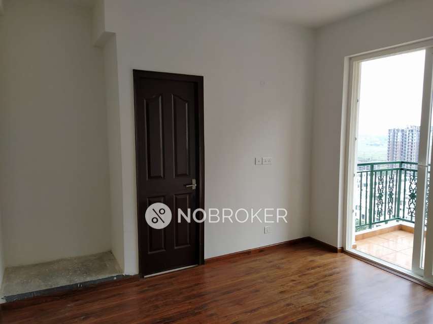 3 BHK Flat In Radhey Krishna Casa Greens 1 For Sale  In Sector-16