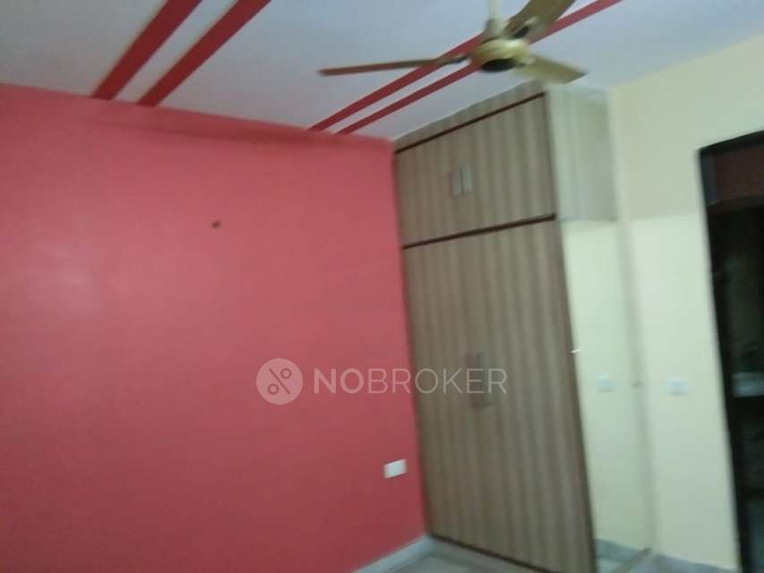 3 BHK Flat In Apartment For Sale  In Vikaspuri
