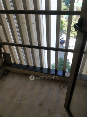 2 BHK Flat In Lodha Luxuria For Sale  In Majiwada