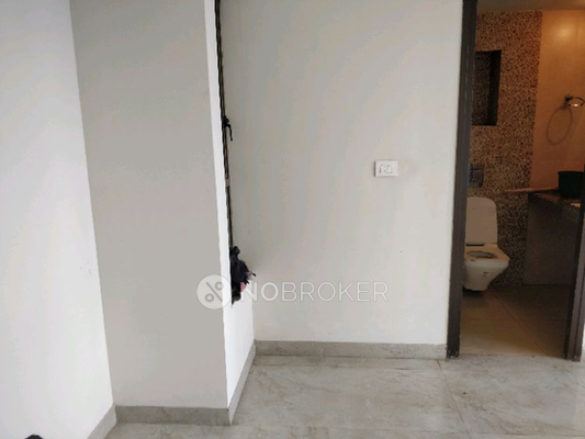 2 BHK Flat In Lodha Luxuria For Sale  In Majiwada