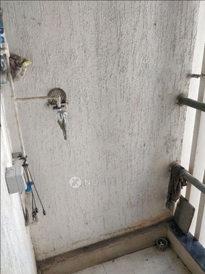 2 BHK Flat In Lodha Luxuria For Sale  In Majiwada