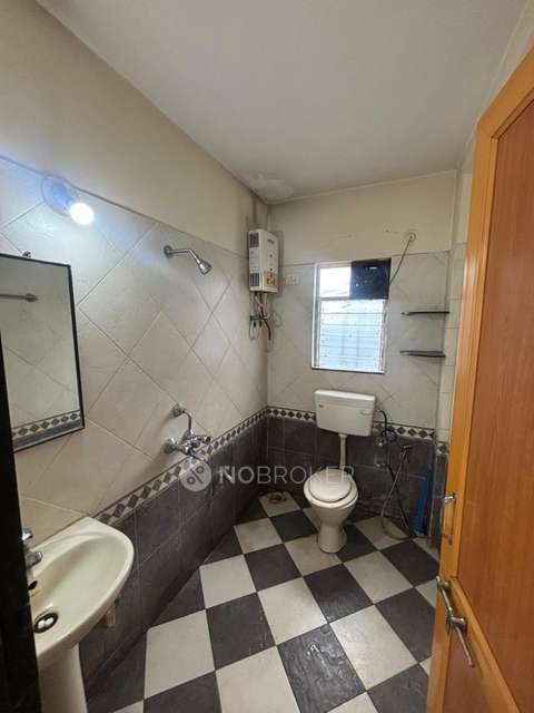 2 BHK Flat In Dwarkadheesh Residency for Rent  In Pimple Saudagar