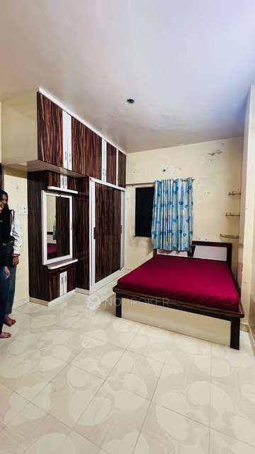Shared Room for Female In 2 BHK  In Hadapsar