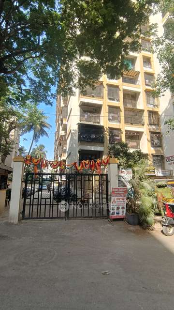 1 BHK Flat In Gayatri -m1 Building For Sale  In Lokgram