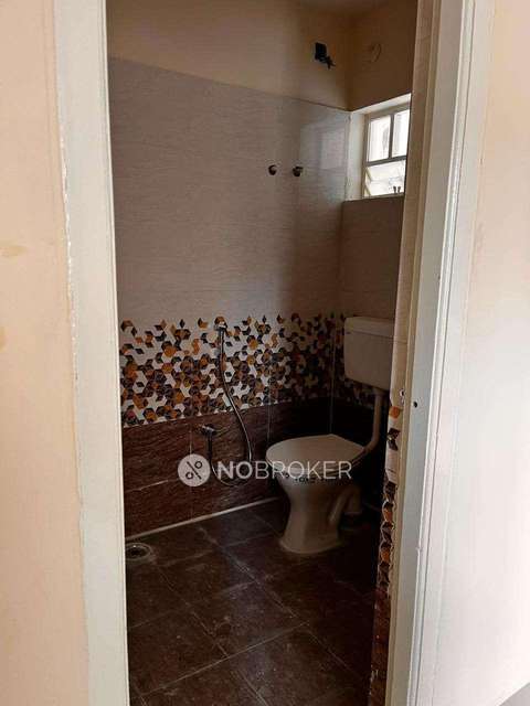 2 BHK Flat In Mig Chitrapuri Hills For Sale  In Manikonda