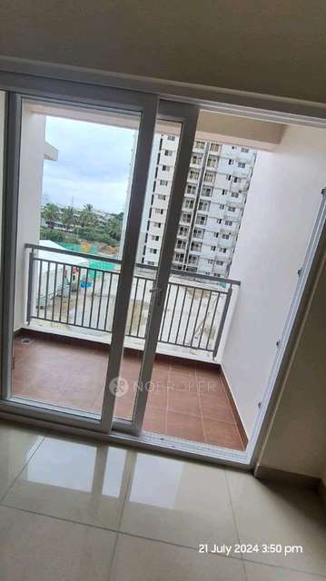 2 BHK Flat In Tvs Emerald Jardin, For Sale  In Begur