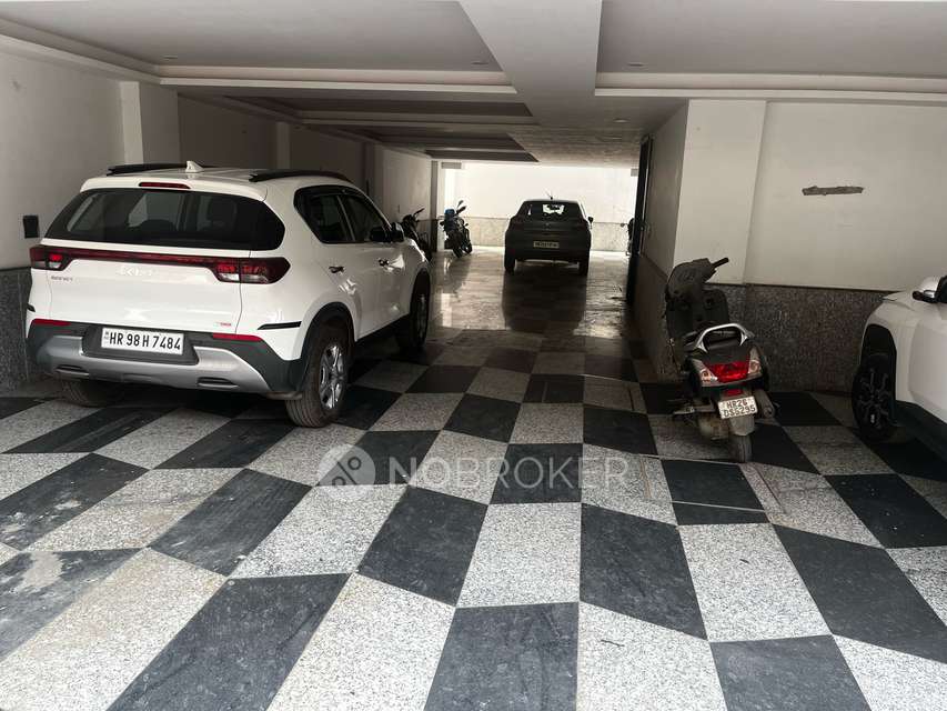 3 BHK Flat For Sale  In Sector 14