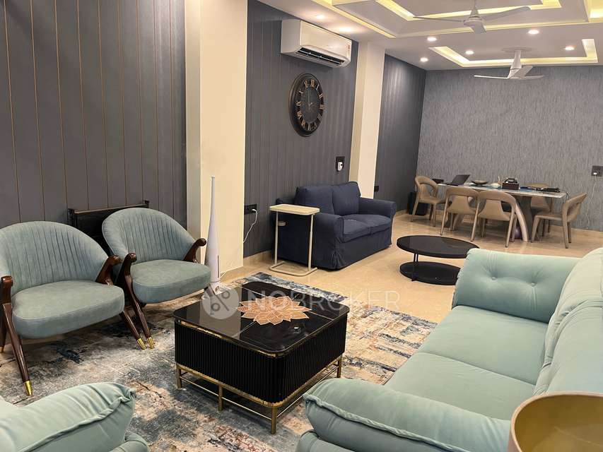3 BHK Flat For Sale  In Sector 14