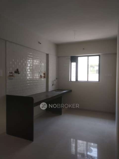 2 BHK Flat In Crystel Paradise for Rent  In Crystal Paradise