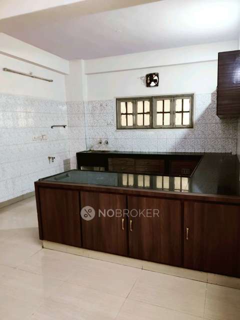 3 BHK Flat In Dhanish Lake View For Sale  In Kukatpally