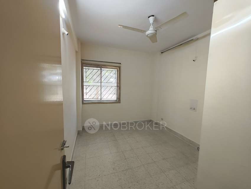 2 BHK Flat In Gopalan Wilson Manor For Sale  In Wilson Garden