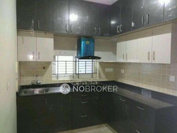 2 BHK Flat In Svs Silver Woods For Sale  In Ramagondanahalli,whitefield