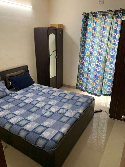Single Room for Male In 2 BHK  In Db Ozone In  Dahisar East,