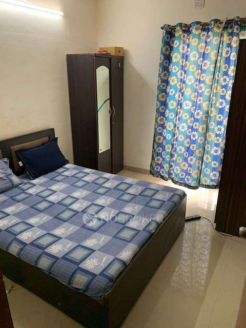 Shared Room for Male In 2 BHK  In Db Ozone In  Dahisar East,