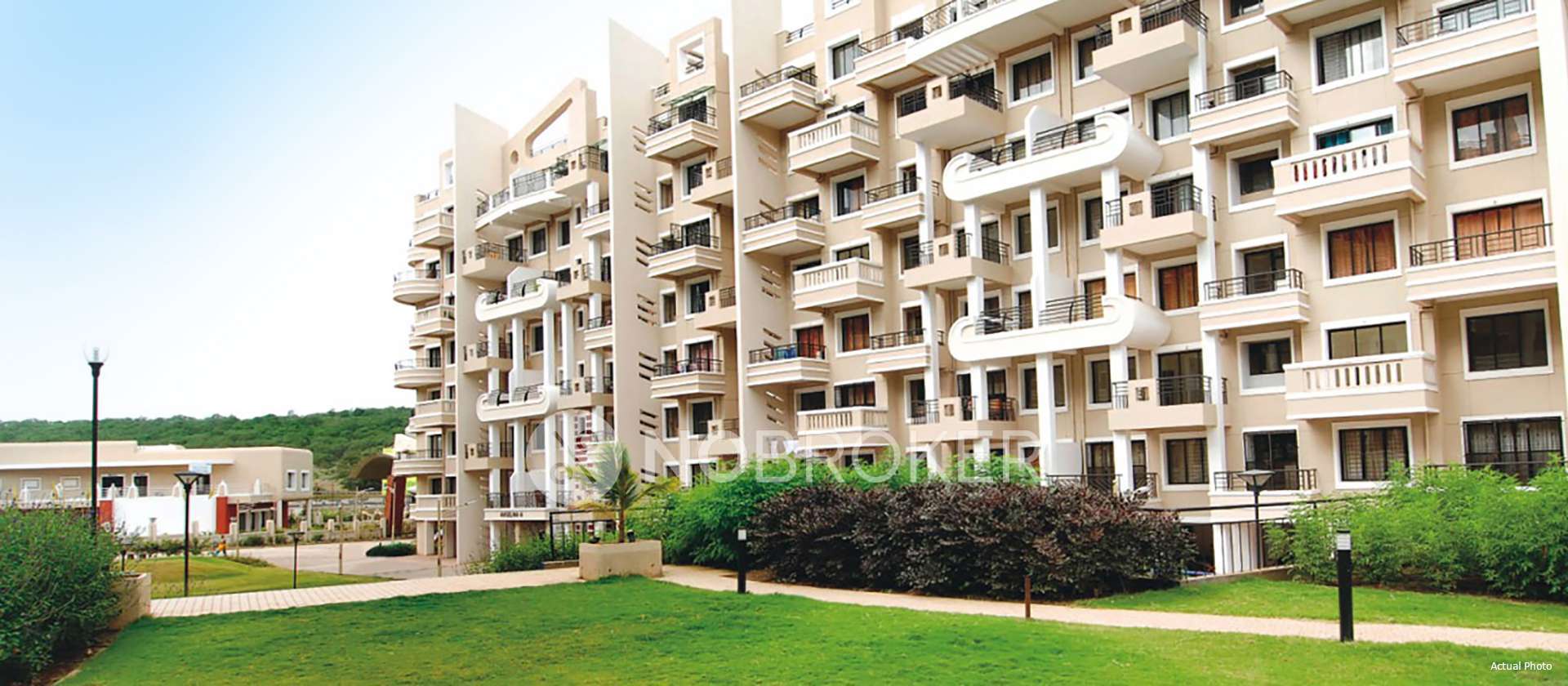 Showroom for Rent in Warje, pune for Rs. 400000 Per Month with 7000 Sq