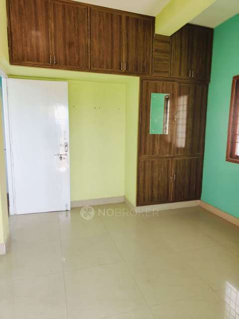 3 BHK Flat In Krishna Kalpa Apartment  For Sale  In Manapakkam