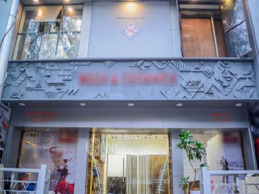 Showroom in  Mulund West, Mumbai for sale 