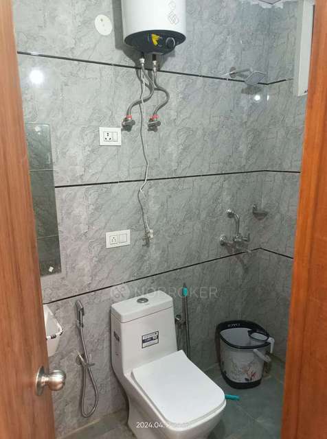 PG for Boys in Sector 28