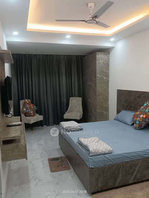 PG for Boys in Sector 28