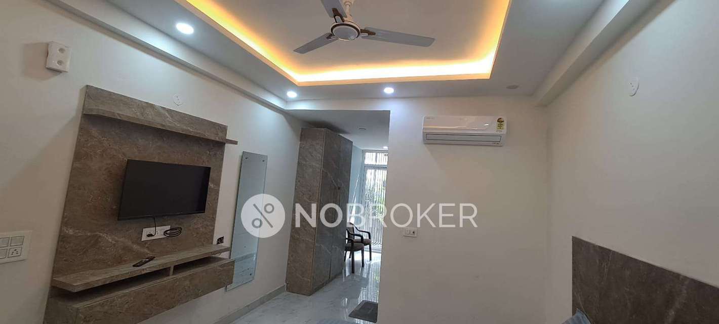 PG for Boys in Sector 28