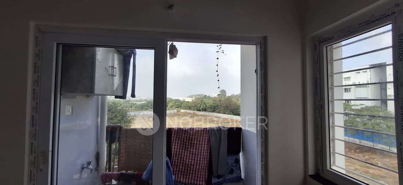 2 BHK Flat In Twin Diamond For Sale  In Gajularamaram