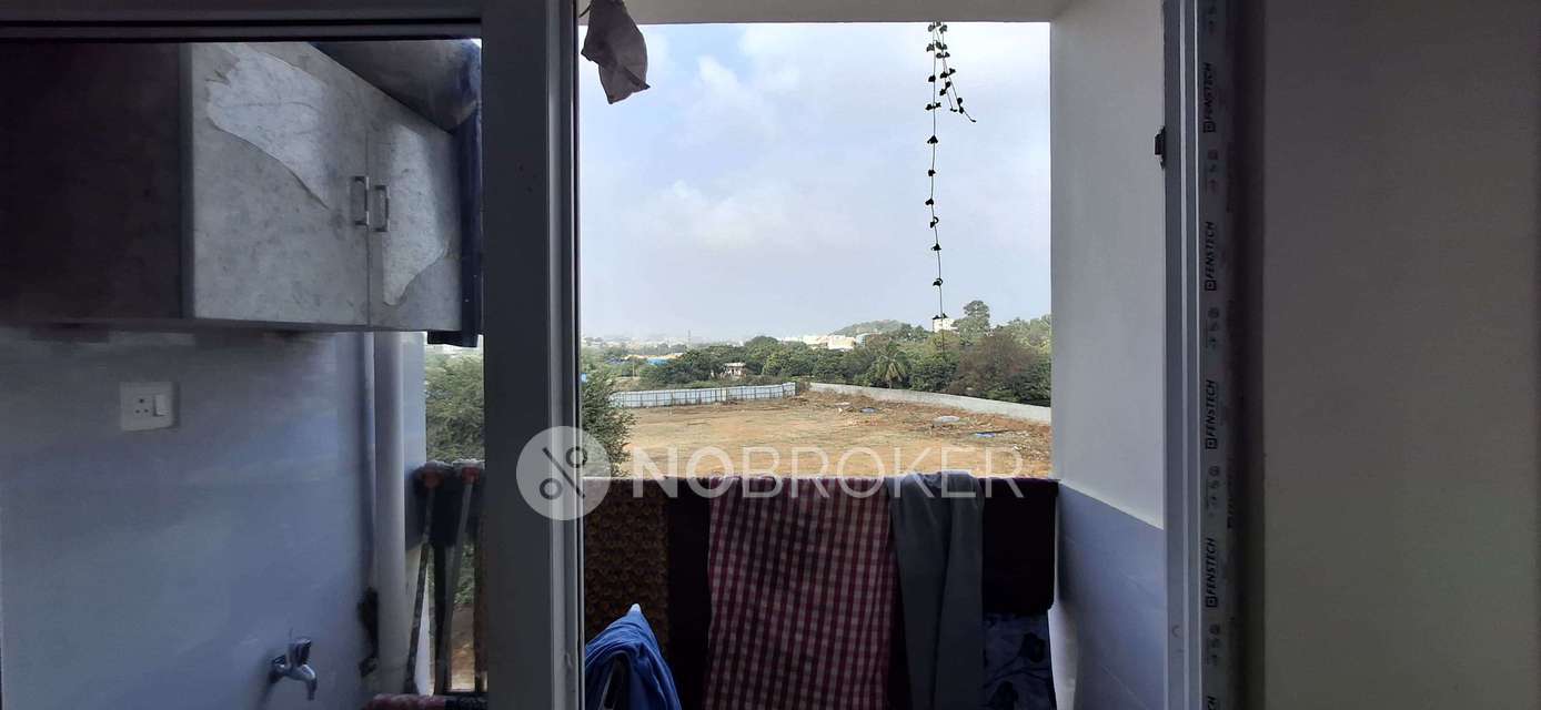 2 BHK Flat In Twin Diamond For Sale  In Gajularamaram