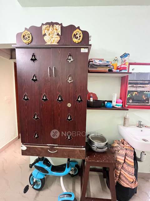 2 BHK Flat In Cc Emperor House For Sale  In 25a, Mgr Nagar, Nesapakkam, Chennai, Tamil Nadu 600074, India