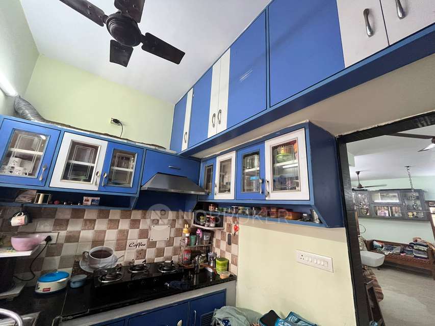 2 BHK Flat In Cc Emperor House For Sale  In 25a, Mgr Nagar, Nesapakkam, Chennai, Tamil Nadu 600074, India