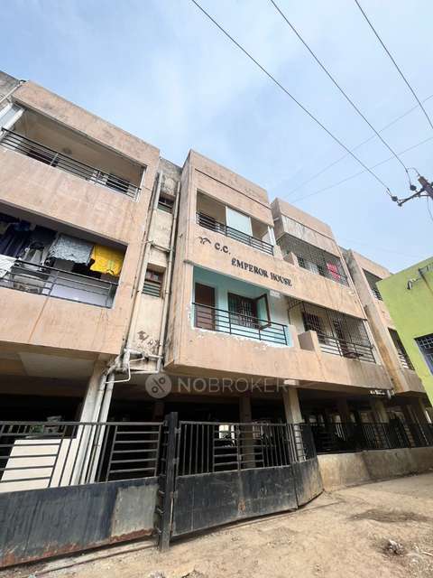 2 BHK Flat In Cc Emperor House For Sale  In 25a, Mgr Nagar, Nesapakkam, Chennai, Tamil Nadu 600074, India