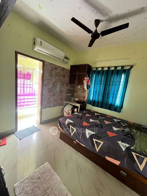 2 BHK Flat In Cc Emperor House For Sale  In 25a, Mgr Nagar, Nesapakkam, Chennai, Tamil Nadu 600074, India